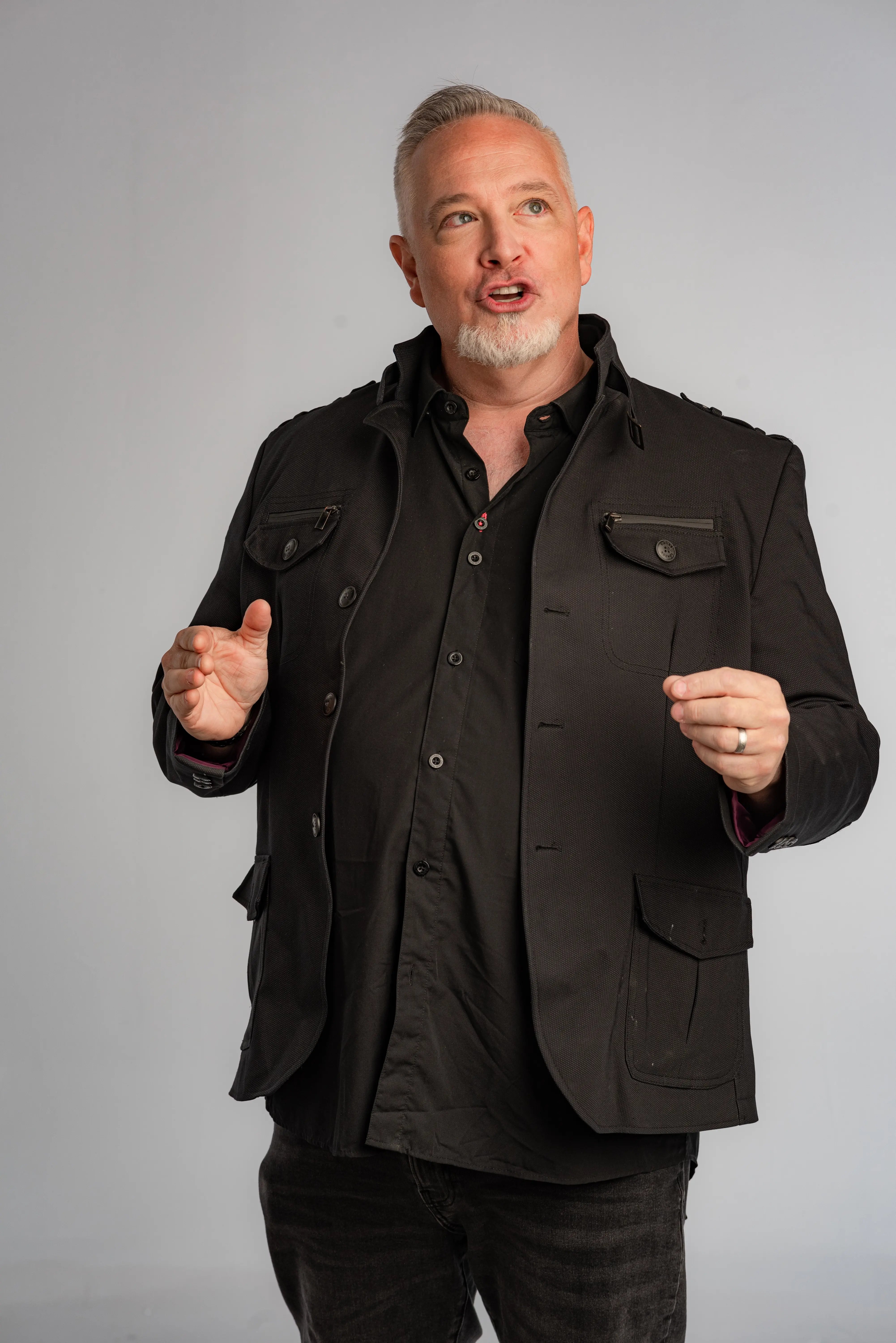 Derrick Mains (black vest) Vertical